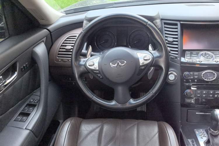 Used Infiniti QX70 2013 3.7L Supreme Edition Steering Wheel