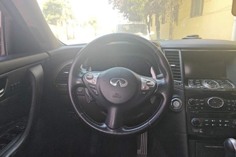 Used Infiniti QX70 2013 3.7L Standard Edition Steering Wheel