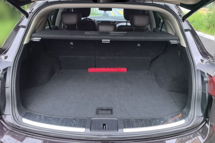 Used Infiniti QX70 2013 3.7L Supreme Edition Trunk