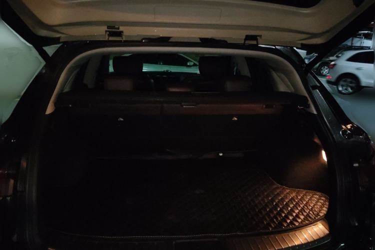 Used Infiniti QX70 2013 3.7L Standard Edition Trunk
