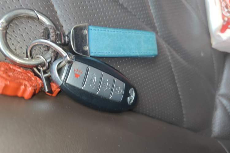 Used Infiniti QX70 2013 3.7L Supreme Edition Vehicle Key