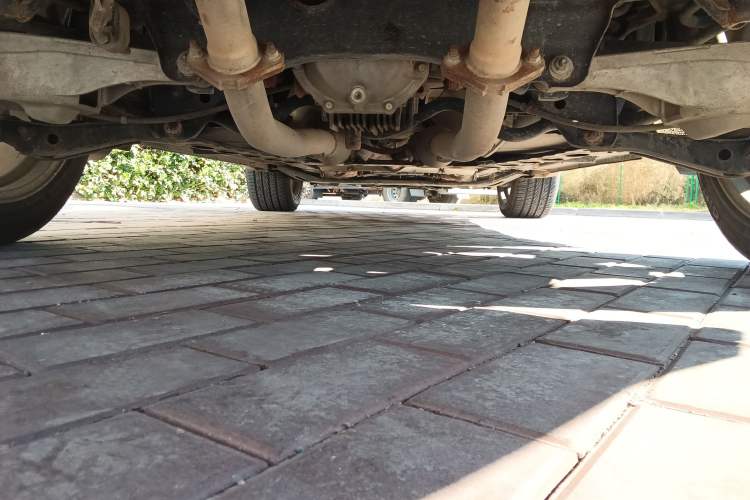 Used Infiniti QX70 2013 3.7L Standard Edition Chassis Rear
