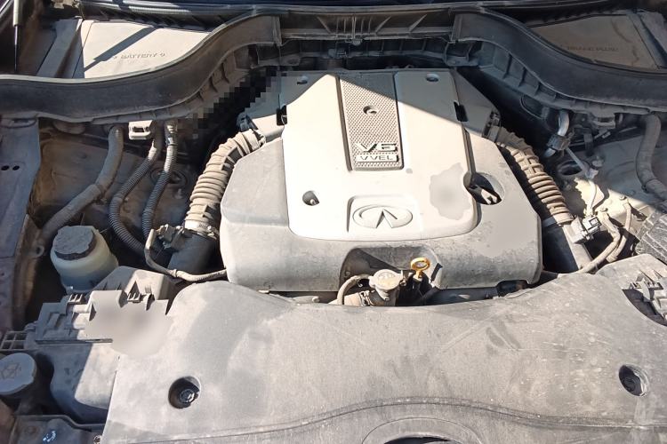 Used Infiniti QX70 2013 3.7L Standard Edition Engine Bay