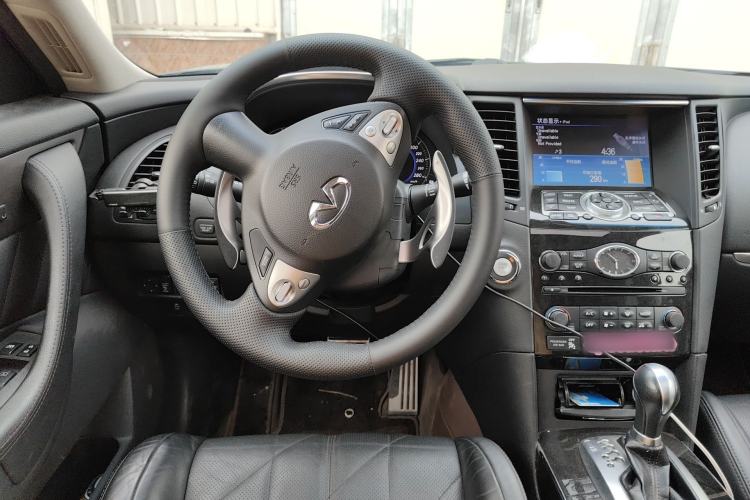 Used Infiniti QX70 2013 3.7L Standard Edition Steering Wheel