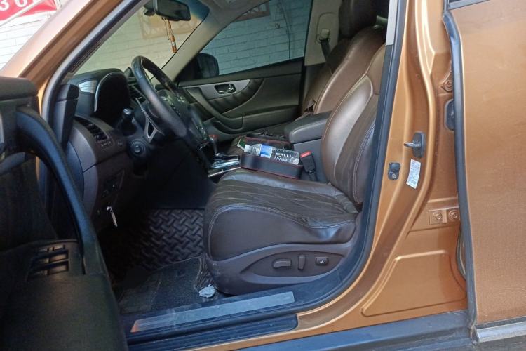 Used Infiniti QX70 2013 3.7L Standard Edition Left Front Seat
