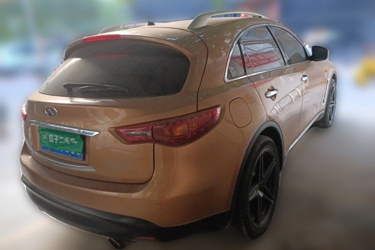 Used Infiniti QX70 2013 3.7L Standard Edition Rear Right 45 Deg