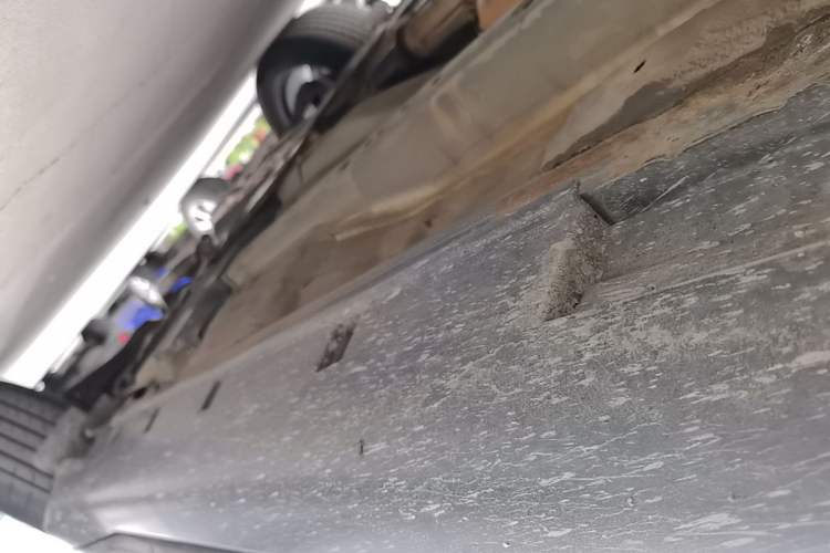 Used Infiniti QX70 2013 3.7L Standard Edition Chassis Front Left
