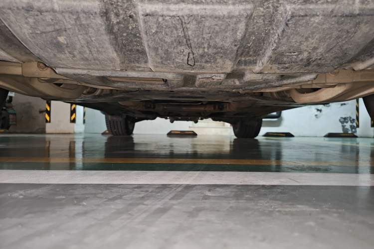 Used Infiniti QX70 2013 3.7L Supreme Edition Chassis Front