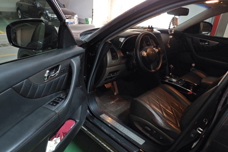 Used Infiniti QX70 2013 3.7L Supreme Edition Driver Seat