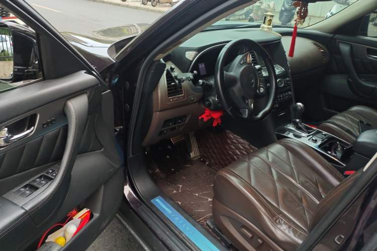 Used Infiniti QX70 2013 3.7L Standard Edition Driver Seat