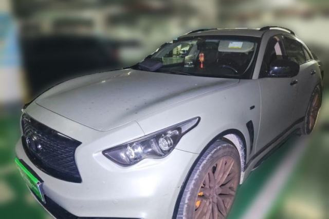 Ojetý Infiniti QX70 2013 3.7L Standard Edition