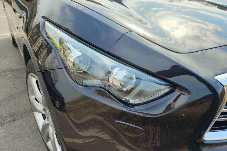 Used Infiniti QX70 2013 3.7L Standard Edition Right Front Headlight