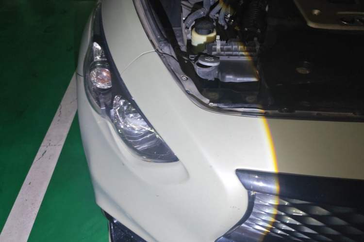 Used Infiniti QX70 2013 3.7L Standard Edition Right Front Headlight
