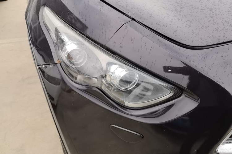 Used Infiniti QX70 2013 3.7L Standard Edition Right Front Headlight
