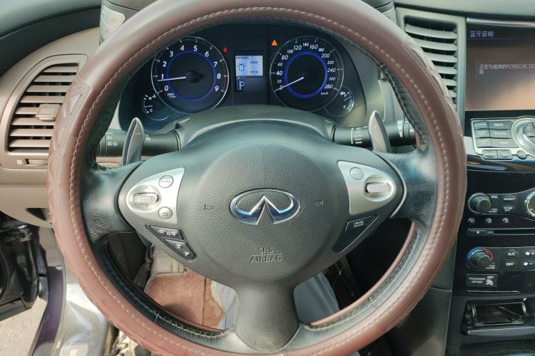 Used Infiniti QX70 2013 3.7L Standard Edition Steering Wheel