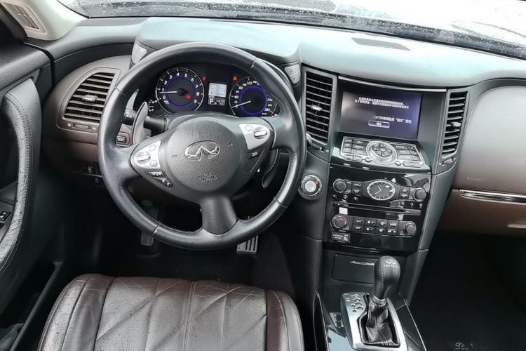 Used Infiniti QX70 2013 3.7L Standard Edition Steering Wheel