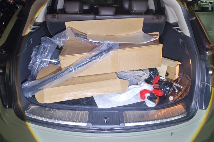 Used Infiniti QX70 2013 3.7L Standard Edition Trunk