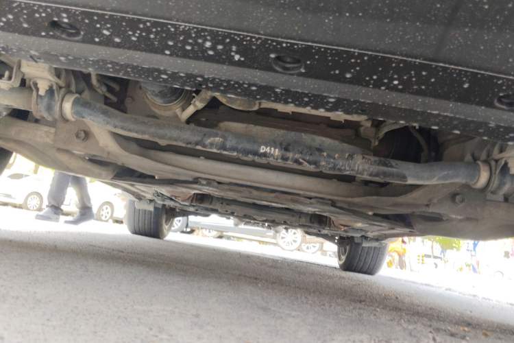Used Infiniti QX70 2013 3.7L Standard Edition Chassis Front