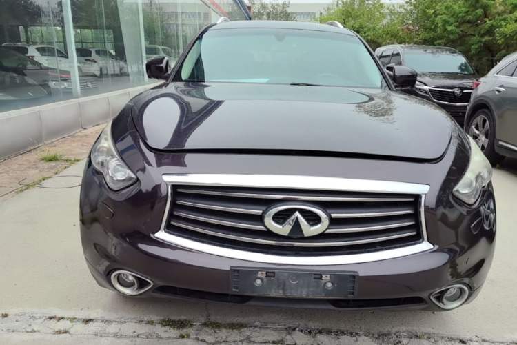 Used Infiniti QX70 2013 3.7L Standard Edition Front