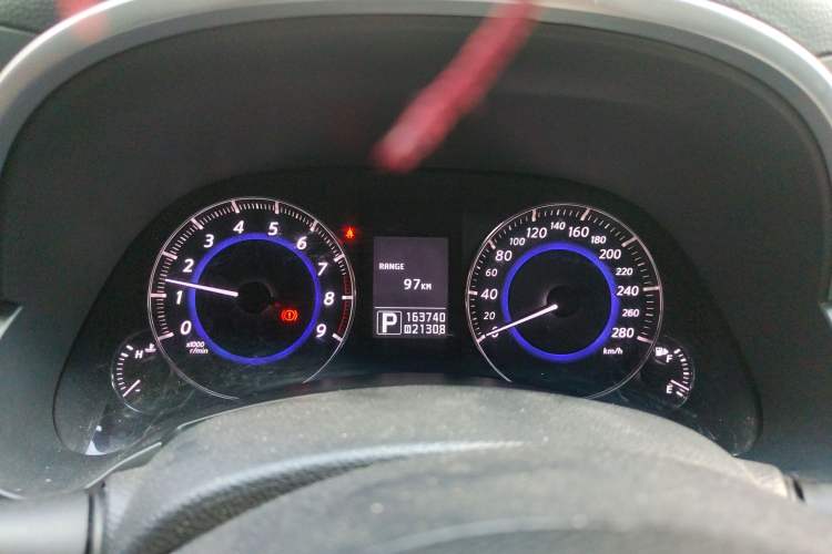 Used Infiniti QX70 2013 3.7L Standard Edition Instrument Cluster