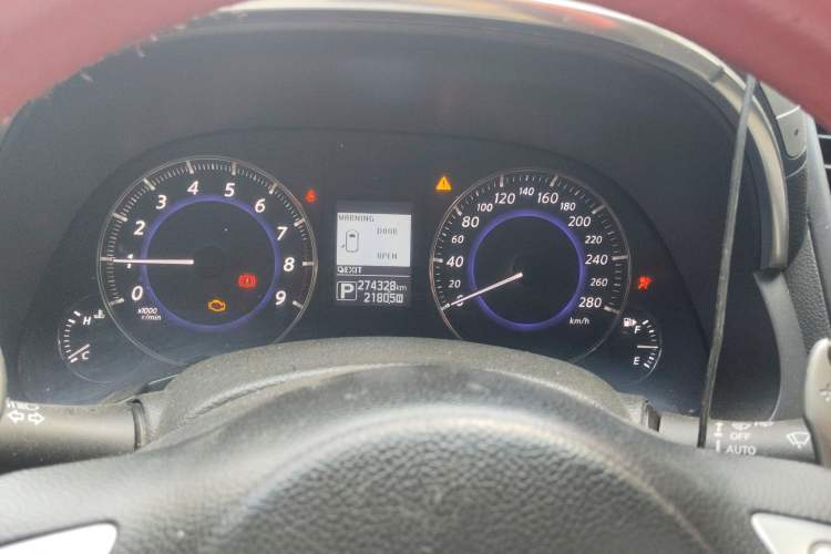 Used Infiniti QX70 2013 3.7L Standard Edition Instrument Cluster