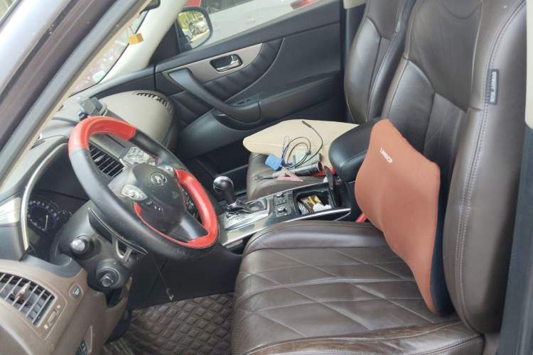 Used Infiniti QX70 2013 3.7L Standard Edition Left Front Seat