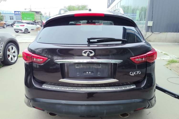 Used Infiniti QX70 2013 3.7L Standard Edition Rear