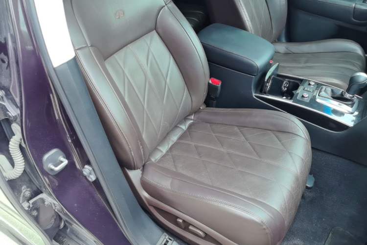 Used Infiniti QX70 2013 3.7L Standard Edition Right Front Seat