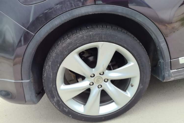 Used Infiniti QX70 2013 3.7L Standard Edition Right Rear Wheel Hub