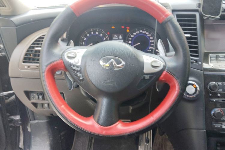 Used Infiniti QX70 2013 3.7L Standard Edition Steering Wheel