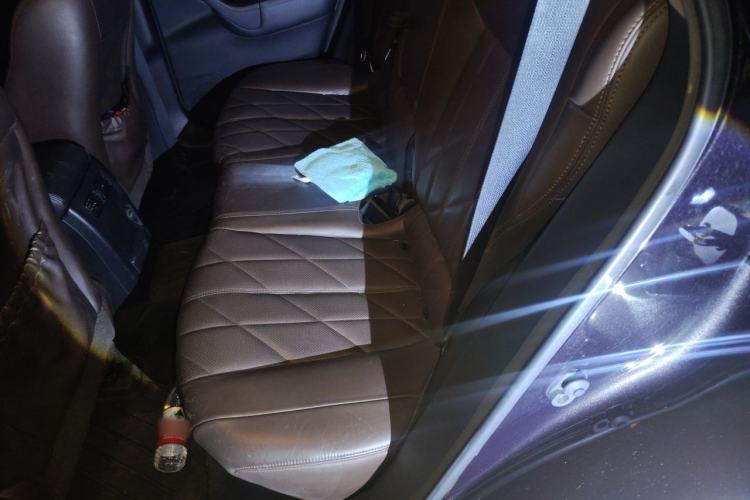 Used Infiniti QX70 2013 3.7L Standard Edition Interior 4