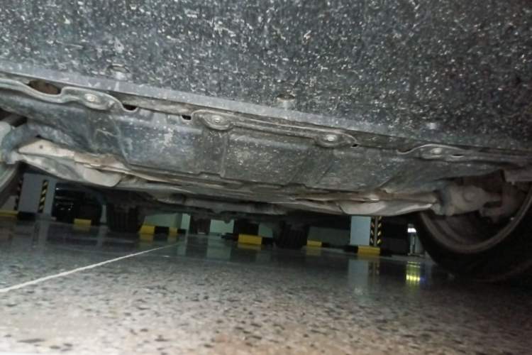 Used Infiniti QX70 2013 3.7L Standard Edition Chassis Front