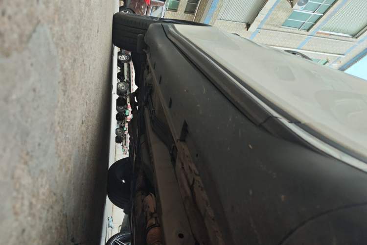 Used Infiniti QX70 2013 3.7L Standard Edition Chassis Front Right