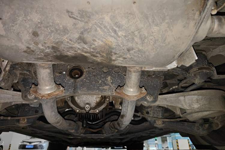 Used Infiniti QX70 2013 3.7L Standard Edition Chassis Rear