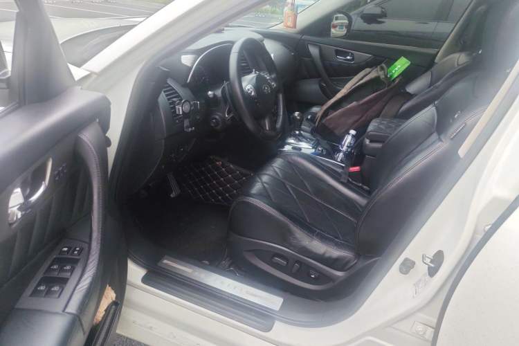 Used Infiniti QX70 2013 3.7L Supreme Edition Driver Seat