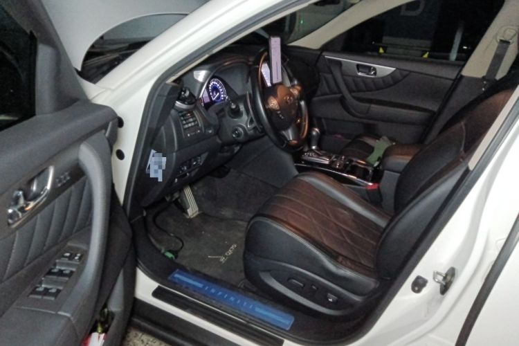 Used Infiniti QX70 2013 3.7L Standard Edition Driver Seat