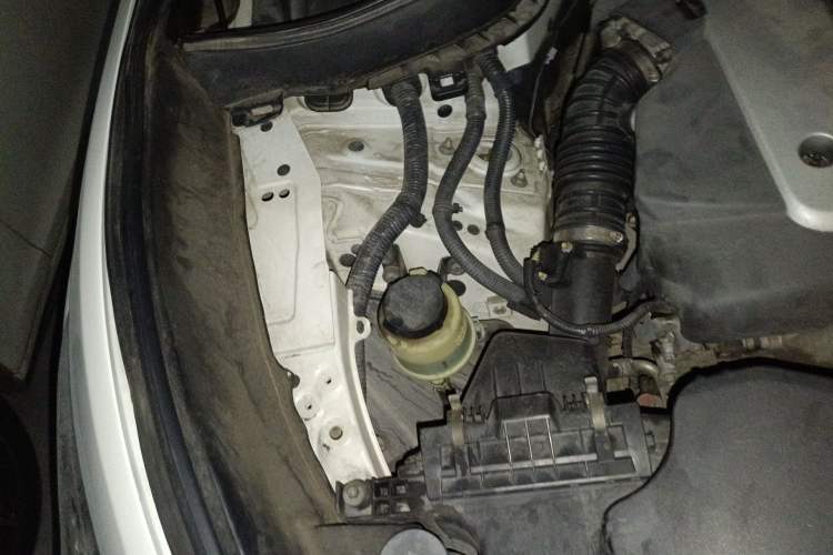 Used Infiniti QX70 2013 3.7L Standard Edition Engine Bay Right