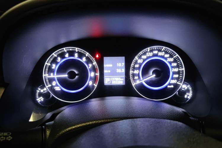 Used Infiniti QX70 2013 3.7L Standard Edition Instrument Cluster