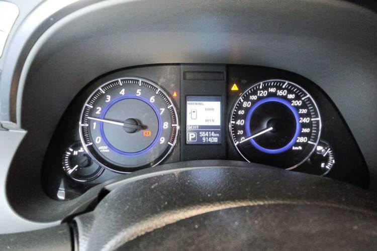 Used Infiniti QX70 2013 3.7L Standard Edition Instrument Cluster