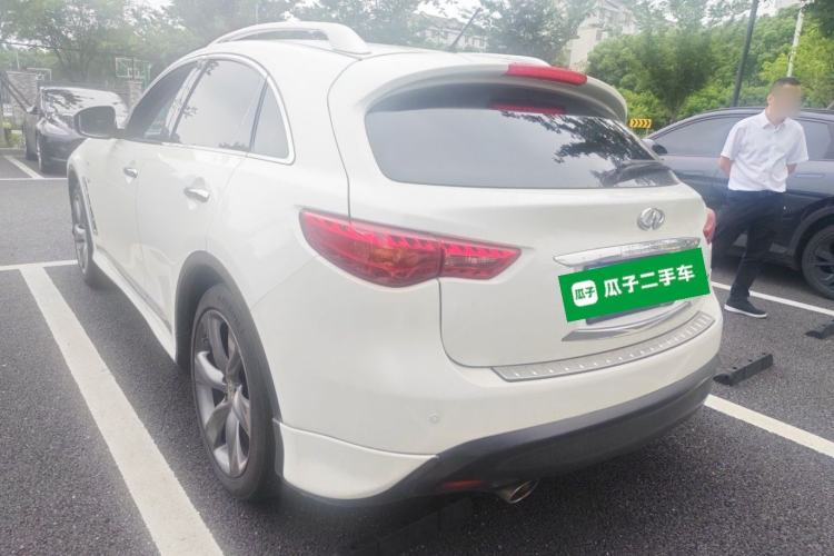 Used Infiniti QX70 2013 3.7L Supreme Edition Rear Left 45 Deg