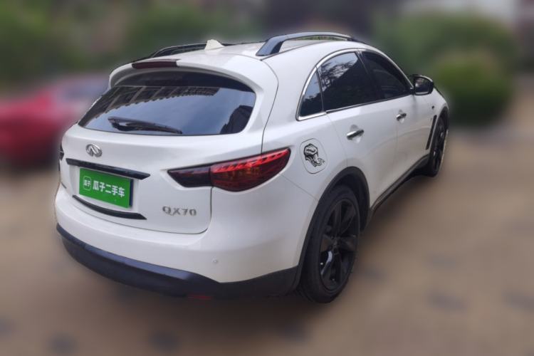 Used Infiniti QX70 2013 3.7L Standard Edition Rear Right 45 Deg