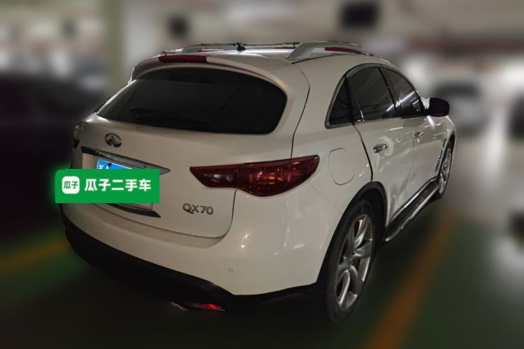 Used Infiniti QX70 2013 3.7L Standard Edition Rear Right 45 Deg