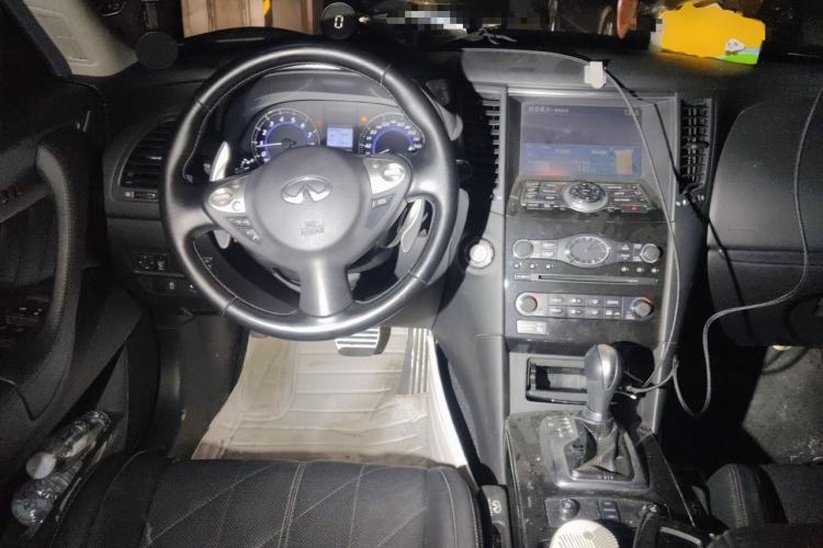 Used Infiniti QX70 2013 3.7L Standard Edition Steering Wheel