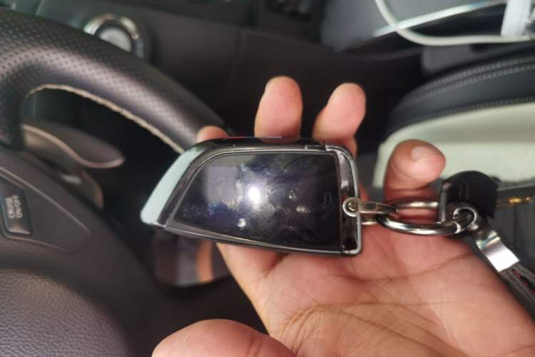 Used Infiniti QX70 2013 3.7L Standard Edition Vehicle Key