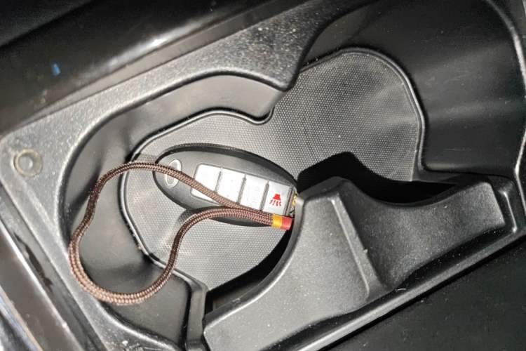Used Infiniti QX70 2013 3.7L Standard Edition Vehicle Key