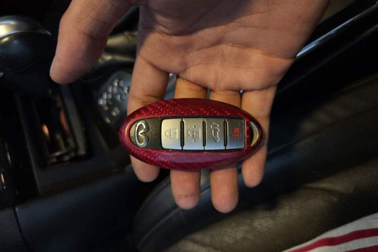 Used Infiniti QX70 2013 3.7L Supreme Edition Vehicle Key