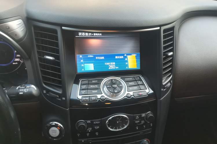 Used Infiniti QX70 2013 3.7L Standard Edition Audio And AC Panel