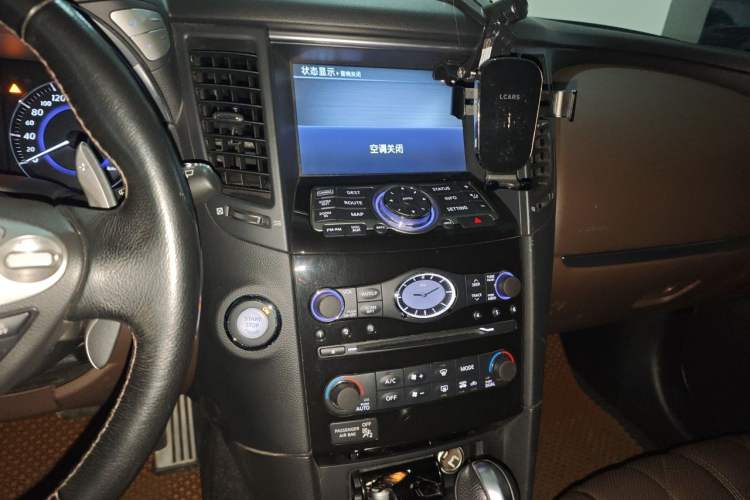 Used Infiniti QX70 2013 3.7L Standard Edition Audio And AC Panel