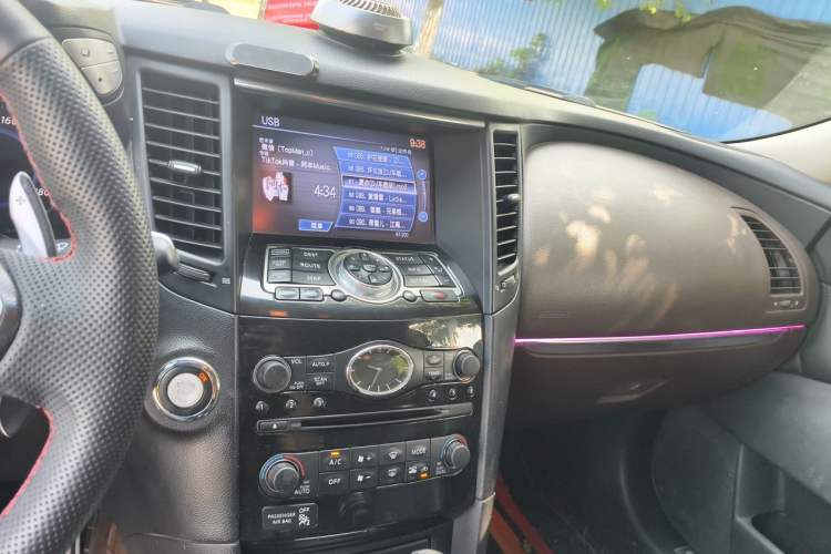 Used Infiniti QX70 2013 3.7L Standard Edition Audio And AC Panel