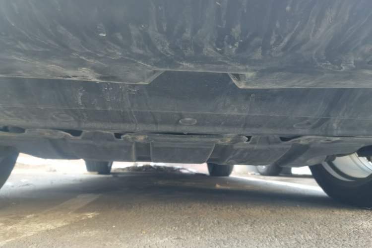 Used Infiniti QX70 2013 3.7L Standard Edition Chassis Front